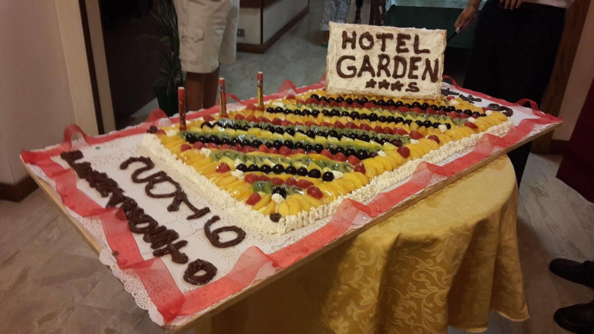 Hotel Garden Ristorante Salsomaggiore Terme Ngoại thất bức ảnh